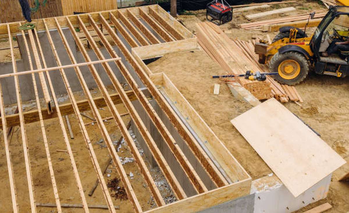 can i replace floor joists myself 3