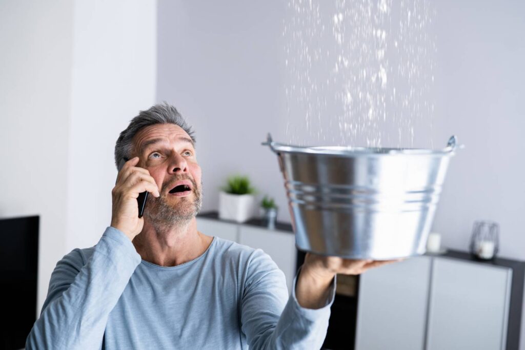 can roof cleaning prevent leaks