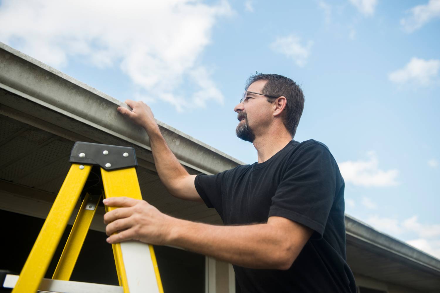 how do i inspect my roof for leaks 2