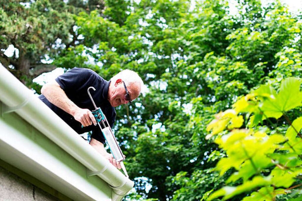 How To Fix Gutters With Sealants