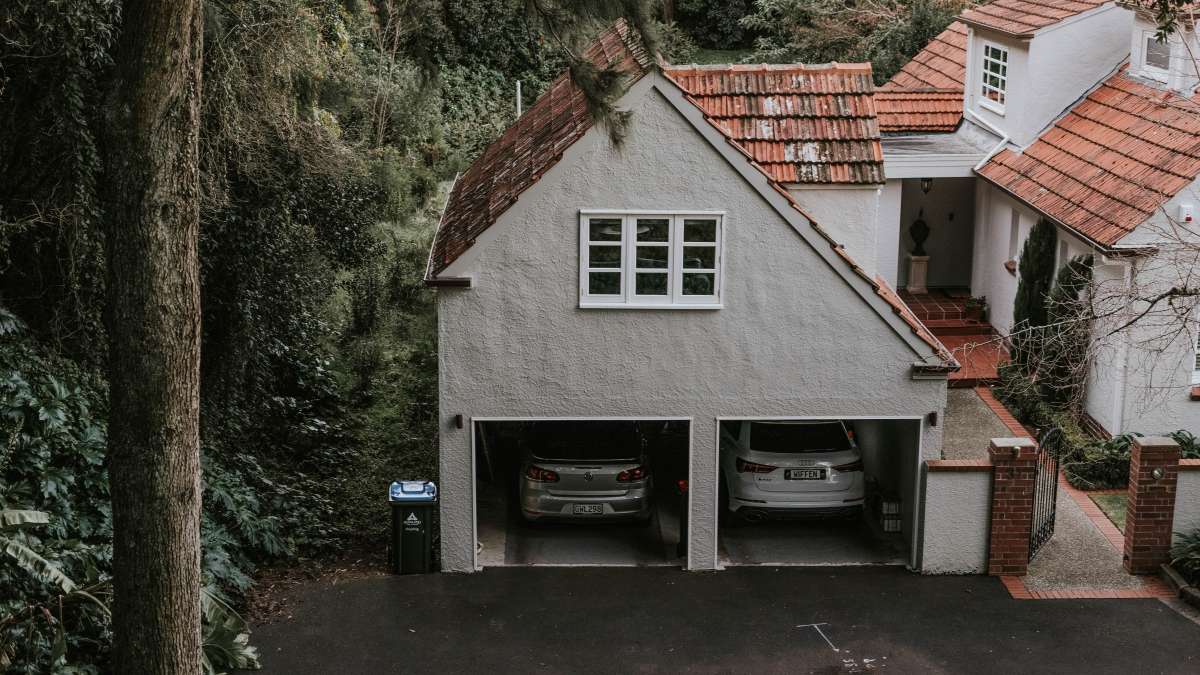 How To Replace A Roof On A Garage