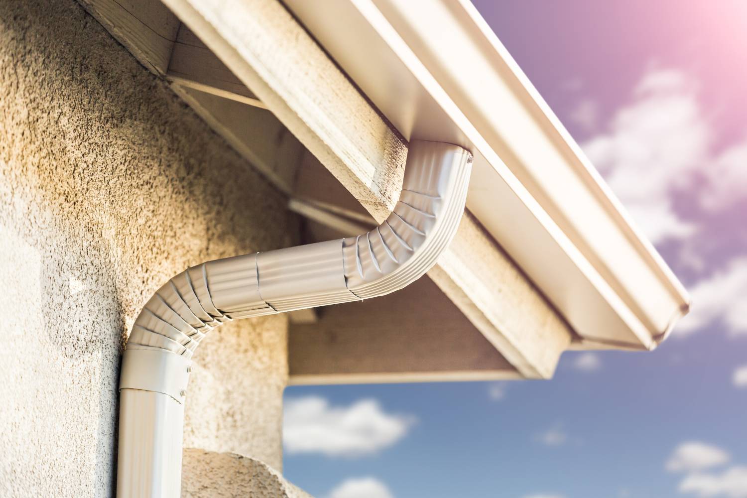 what are the benefits of seamless guttering 1