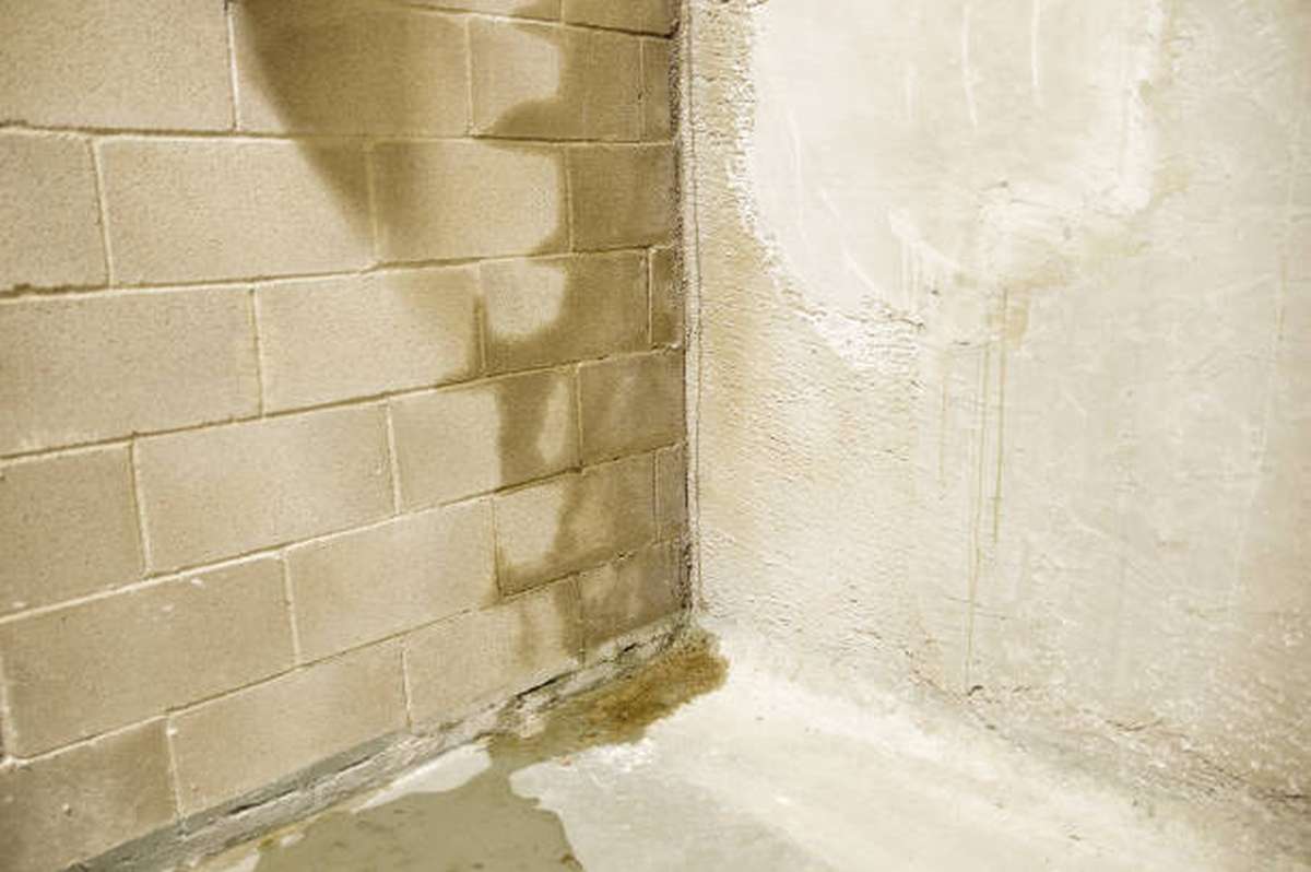 what causes basement moisture 2