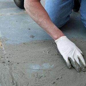 does sealing concrete stop moisture